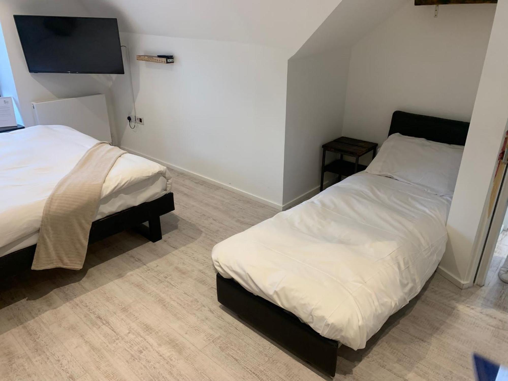 Cardiff Arms Bistro & Hotel Treorky Ngoại thất bức ảnh