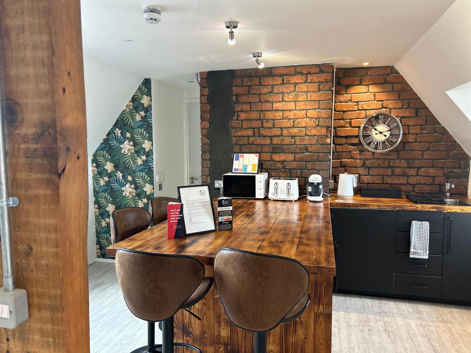 Cardiff Arms Bistro & Hotel Treorky Ngoại thất bức ảnh
