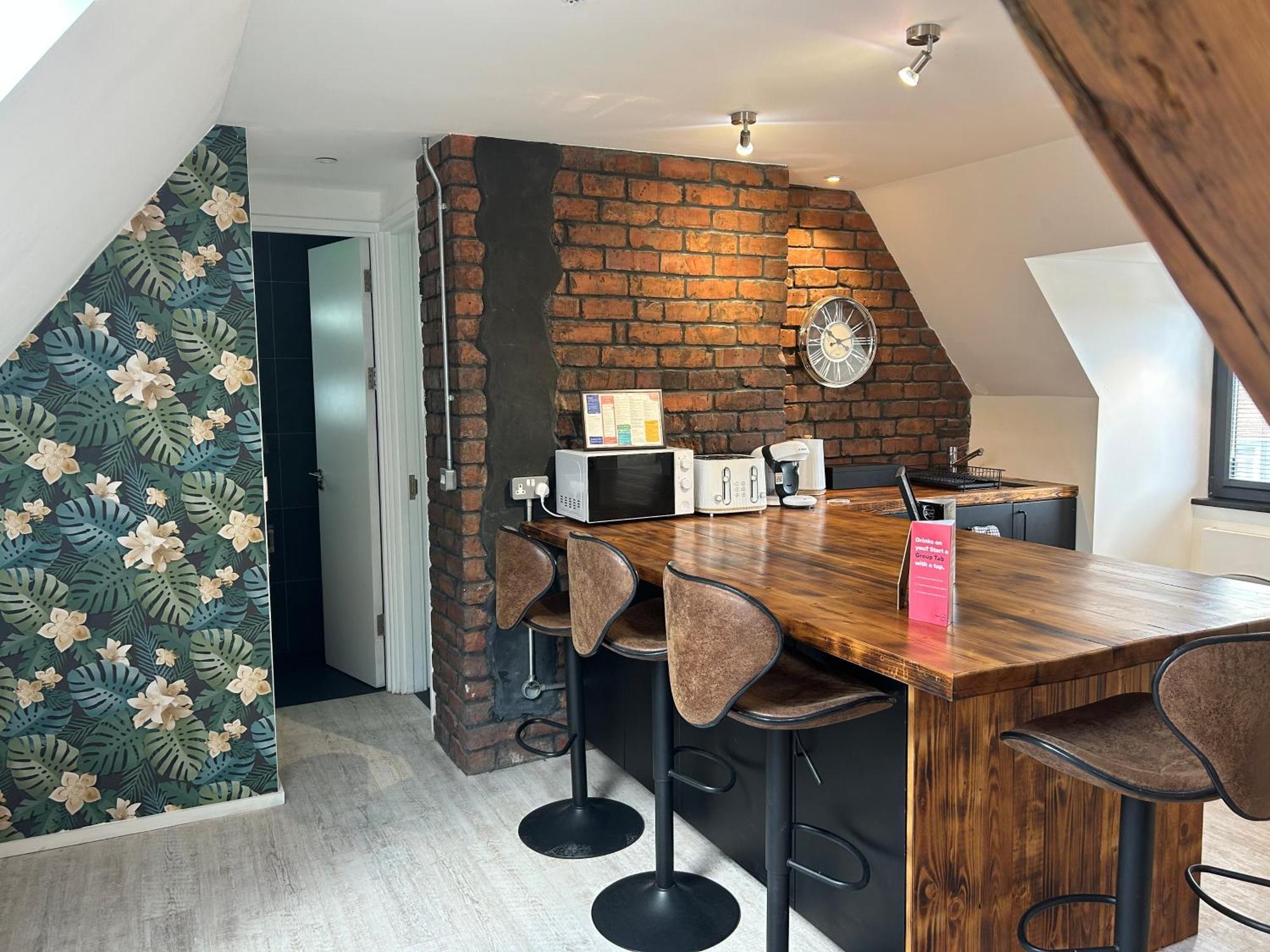 Cardiff Arms Bistro & Hotel Treorky Ngoại thất bức ảnh